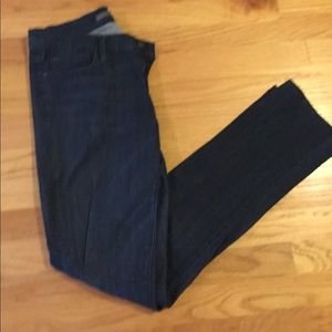 Perfect Condition Joe’s Slim Jean